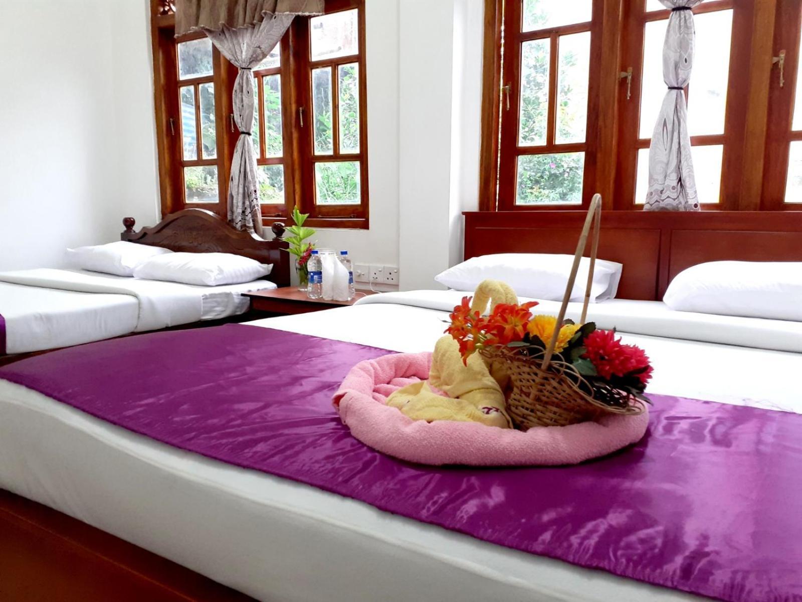 Subash Hotel ナラタニヤ 部屋 写真