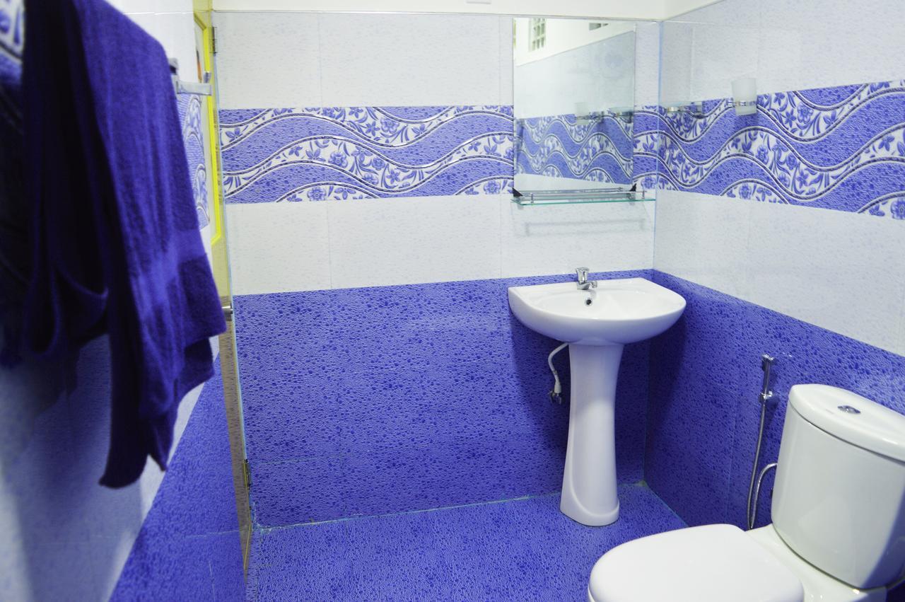 Subash Hotel ナラタニヤ エクステリア 写真