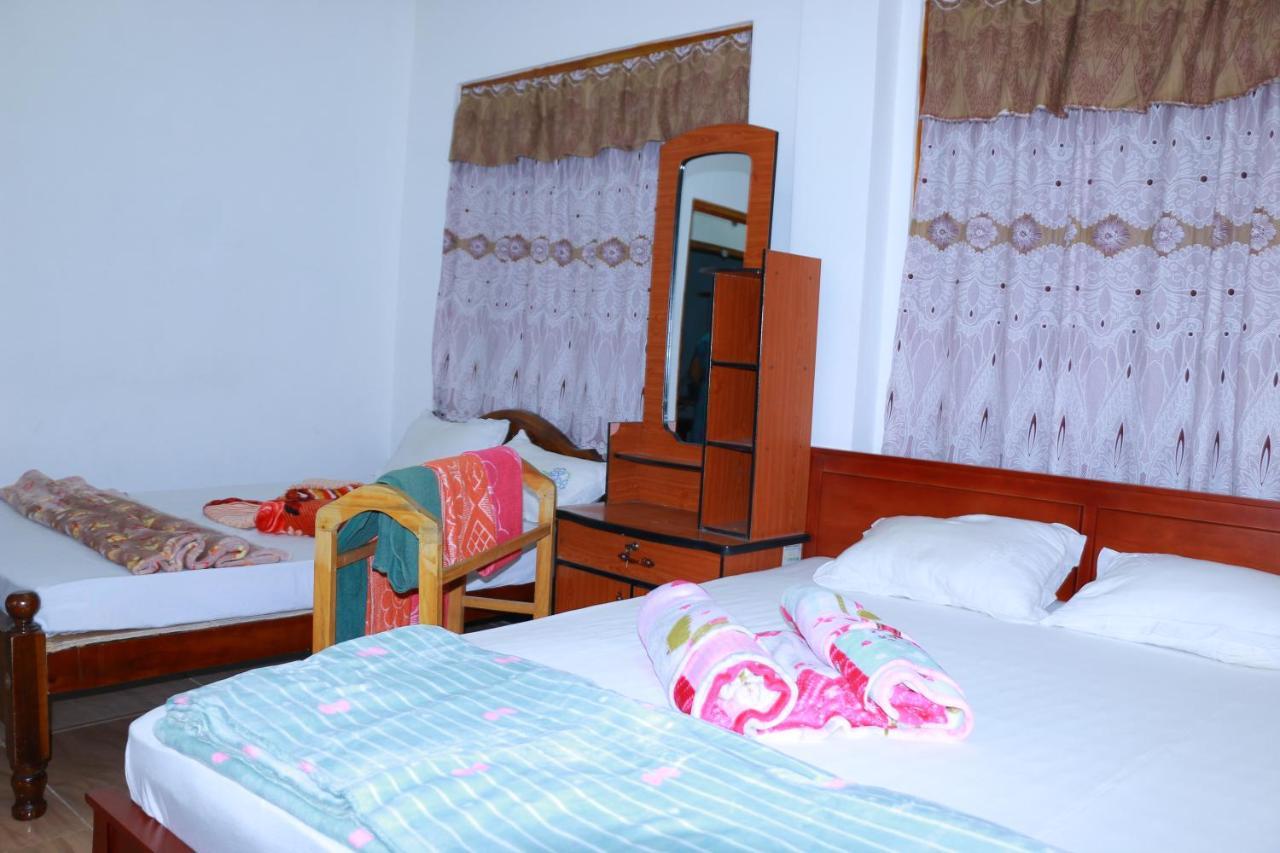 Subash Hotel ナラタニヤ エクステリア 写真